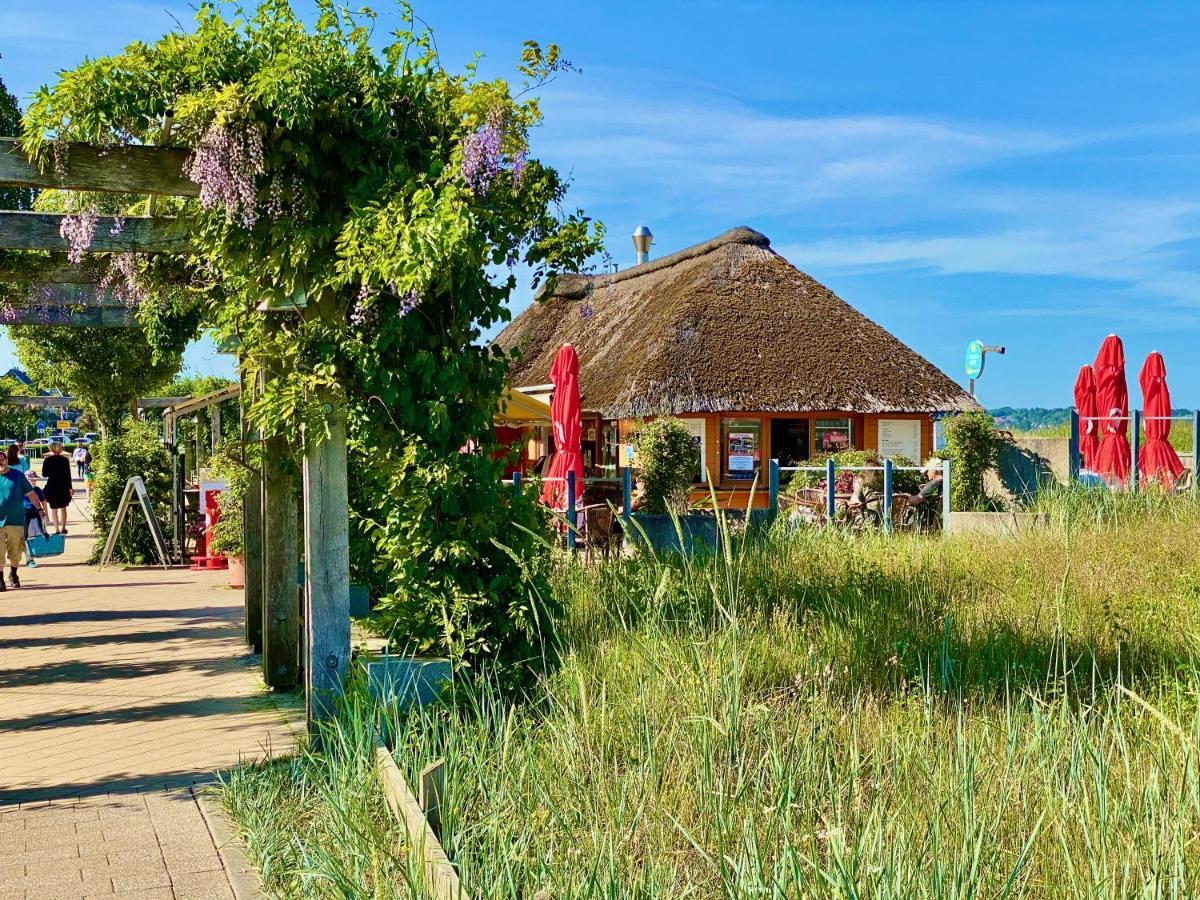 Casa Raphael Direkt Am Scharbeutzer